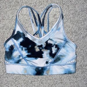 Lulu lemon sports bra